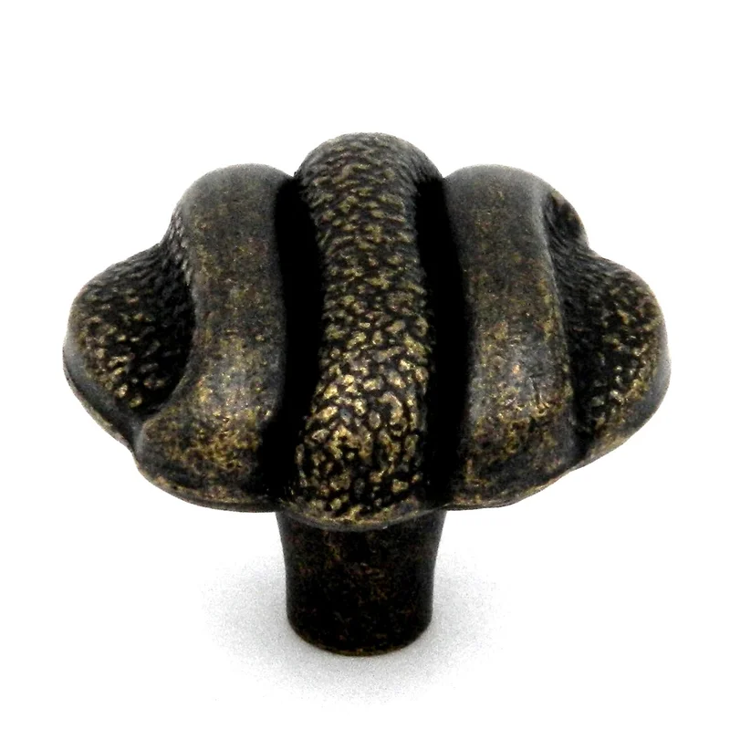 Hickory Hardware Harlequin Windover Antique Round Waves 1 1/4" Cabinet Knob P2411-WOA